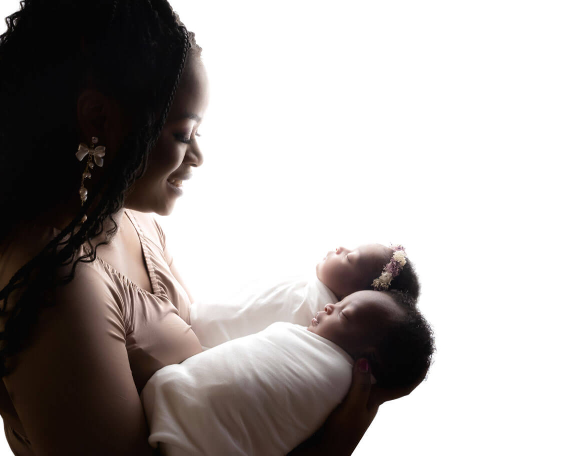 mum with twins newborn baby photography